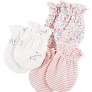 Carter’s 3-Pairs Girls Mittens Size 0-3 months NWT
